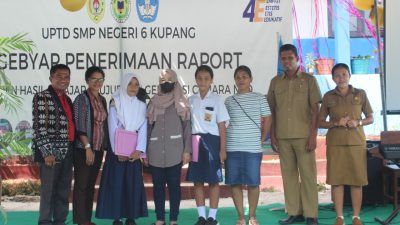 MERIAH! Gebyar Pembagian Raport SMPN 6 Kupang, Guru dan Siswa Dapat Penghargaan