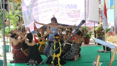 MERIAH! Gebyar Pembagian Raport SMPN 6 Kupang, Guru dan Siswa Dapat Penghargaan