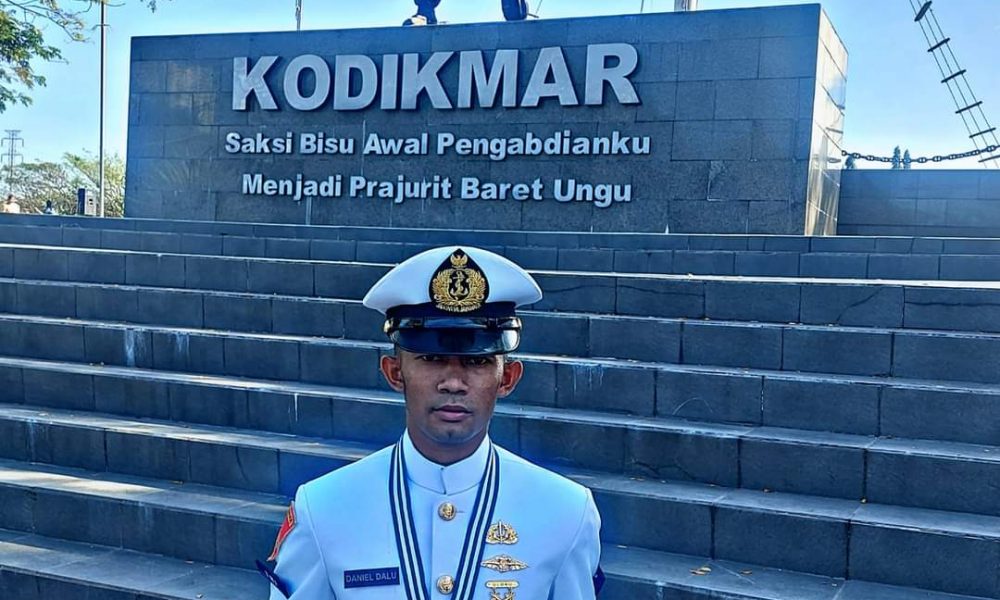 Kisah Pilu Prada Daniel, Anak Yatim Asal Flotim yang jadi Siswa Terbaik Marinir, Ibunya jadi TKW tak Kunjung Pulang