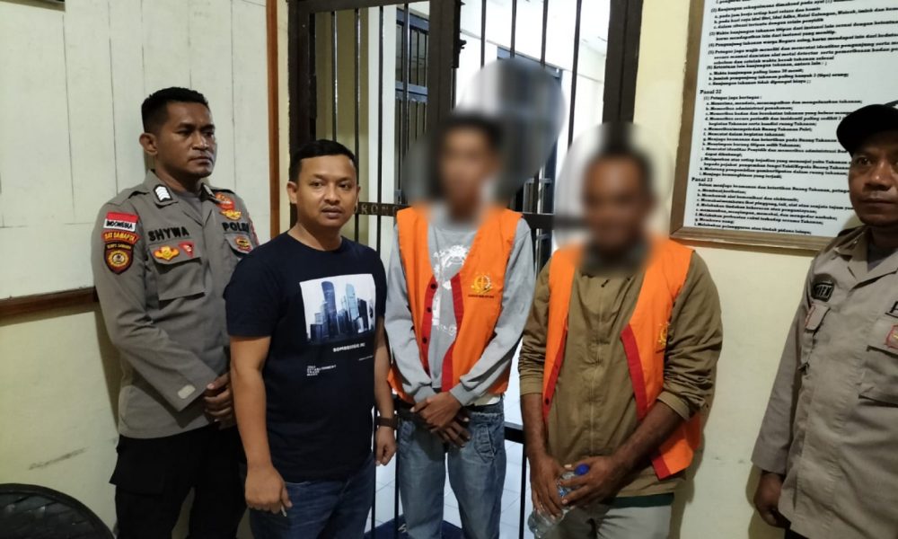 Kejari Rote Ndao Tahan Tiga Tersangka Korupsi Proyek Selasar dan Pagar Puskesmas Sotimori Kejari Rote Ndao Tahan Tiga Tersangka Korupsi Proyek Selasar dan Pagar Puskesmas Sotimori