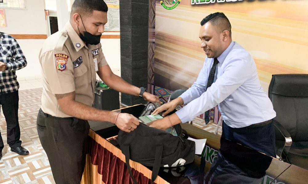 Lagi, Kejari TTU Setor Uang Hasil Penanganan Korupsi ke Kas Negara, Total Rp1,8 Miliar