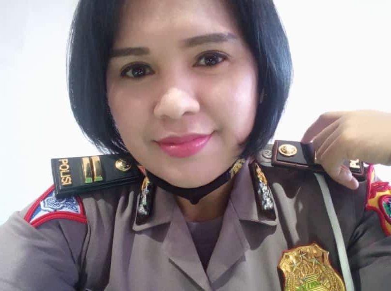 Kapolda NTT Tunjuk Iptu Endah Neno jadi Kasat Lantas Polres Kupang Kapolda NTT Tunjuk Iptu Endah Neno jadi Kasat Lantas Polres Kupang