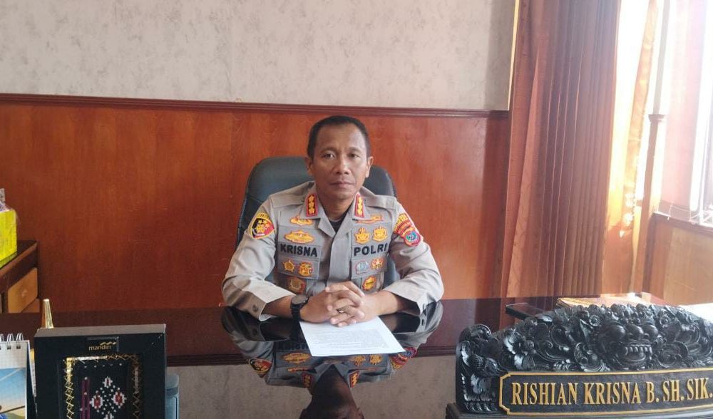 Wanita Pemandu Lagu di Kupang Aniaya Rekan Kerja dengan Pisau, Korban Terluka Parah