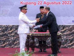 Usai Lepas Jabatan Wali Kota Kupang, Jeriko Langsung ke Amerika, Antar Anak Kuliah
