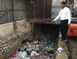 Tinjau Pasar Tradisional, Penjabat Wali Kota Kupang Warning PD Pasar dan Dishub