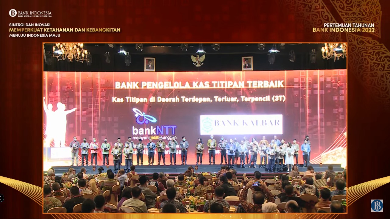Bank NTT Raih 2 Penghargaan di Pertemuan Tahunan BI Pusat, Dihadiri Presiden Bank NTT Raih 2 Penghargaan di Pertemuan Tahunan BI Pusat, Dihadiri Presiden