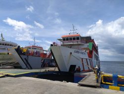 Cuaca Buruk, ASDP Tutup 53 Rute Pelayaran di NTT