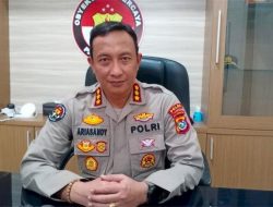 Ricuh Saat Penangkapan Tersangka Nikodemus Manao di Besipae, Anggota Polda Terluka, Mobil Operasional Dirusak