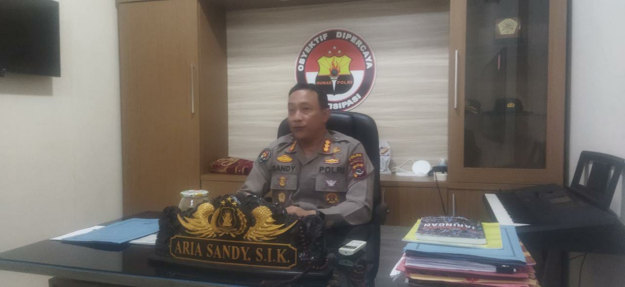 Polisi Ciduk Tiga Pemakai Ganja di Sumba Barat