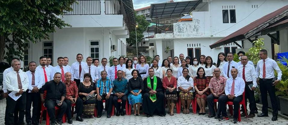 LBH Abdi Damai GMIT Beri Pendampingan Hukum secara Gratis LBH Abdi Damai GMIT Beri Pendampingan Hukum secara Gratis