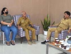 Pemkot Kupang Tertibkan Penjual Daging yang Tidak Berjualan di Pasar