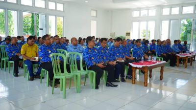 Gubernur VBL Apresiasi Gerakan Massal Bersihkan Lingkungan yang Digagas Pemkot Kupang Saat HPSN Gubernur VBL Apresiasi Gerakan Massal Bersihkan Lingkungan yang Digagas Pemkot Kupang Saat HPSN