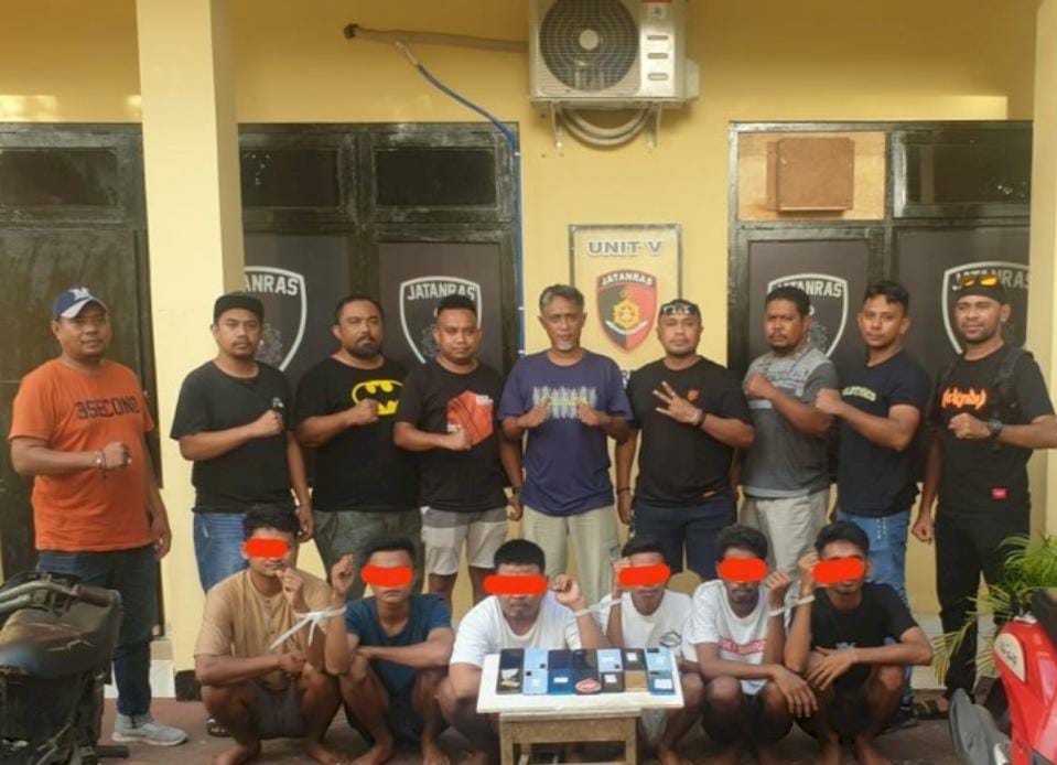 Ungkap Sindikat Pencuri HP di Kupang, Polisi Ciduk 6 Pelaku, Barang Bukti 14 HP dan 2 Motor