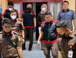Dugaan Laporan Palsu dan Pemerasan, Jaksa Geledah Kediaman Ketua Araksi NTT Alferd Baun, Amankan Barang Bukti, Sudah Penyidikan