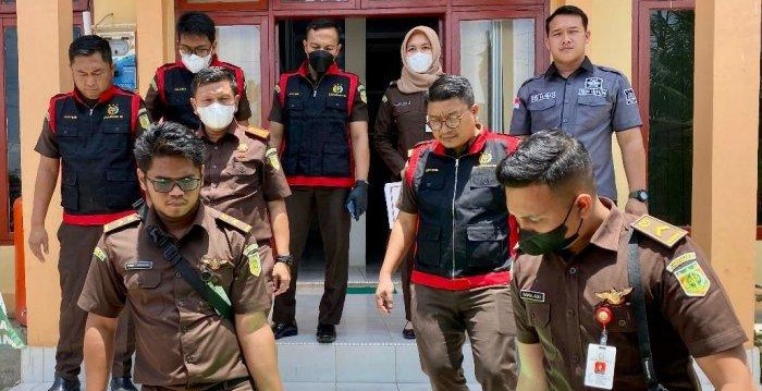 Dugaan Laporan Palsu dan Pemerasan, Jaksa Geledah Kediaman Ketua Araksi NTT Alferd Baun, Amankan Barang Bukti, Sudah Penyidikan