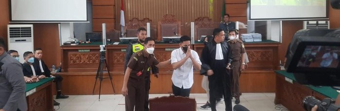 Bharada Richard Eliezer Divonis 1 Tahun 6 Bulan Penjara Bharada Richard Eliezer Divonis 1 Tahun 6 Bulan Penjara