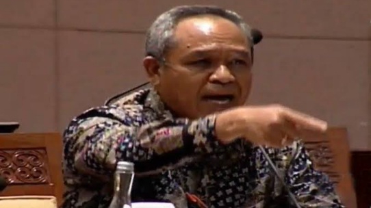 Benny Harman Mengaku Berprasangka Buruk kepada Mahfud MD