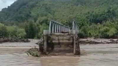 Orpit Jembatan Termanu Jebol, Akses ke Amfoang Lumpuh Total