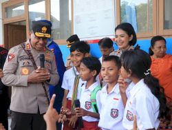 Bernostalgia di SD Almamater, Kapolda NTT Mengaku Sering Loncat di Pohon, Berkejaran di Lapangan Berbatu, Kaki Penuh Luka