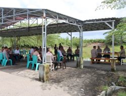 Kapolres Kupang Bahas Miras Lokal Bersama Tokoh Islam di Masjid Babau