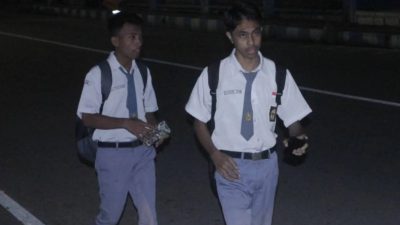 Harus Sekolah Jam 5 Pagi, Pelajar di Kupang Mengantuk