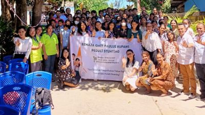 Remaja GMIT Paulus Kupang Peduli Stunting, Sisihkan Uang Jajan untuk PMT Balita dan Vitamin Bumil di Posyandu Kenari