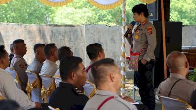Tatap Muka dengan Anggotanya, Kapolres Lembata Vivick Tjangkung Mengaku Bisa Berbaur jadi Tanah, Air, dan Api