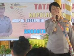 Kapolres Lembata AKBP Vivick Menangis Saat Lantunkan Lagu Bale Nagi