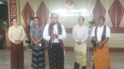 Baju Tenun NTT dan Sepeda Bambu jadi Cinderamata untuk Kepala Negara Asean di Labuan Bajo