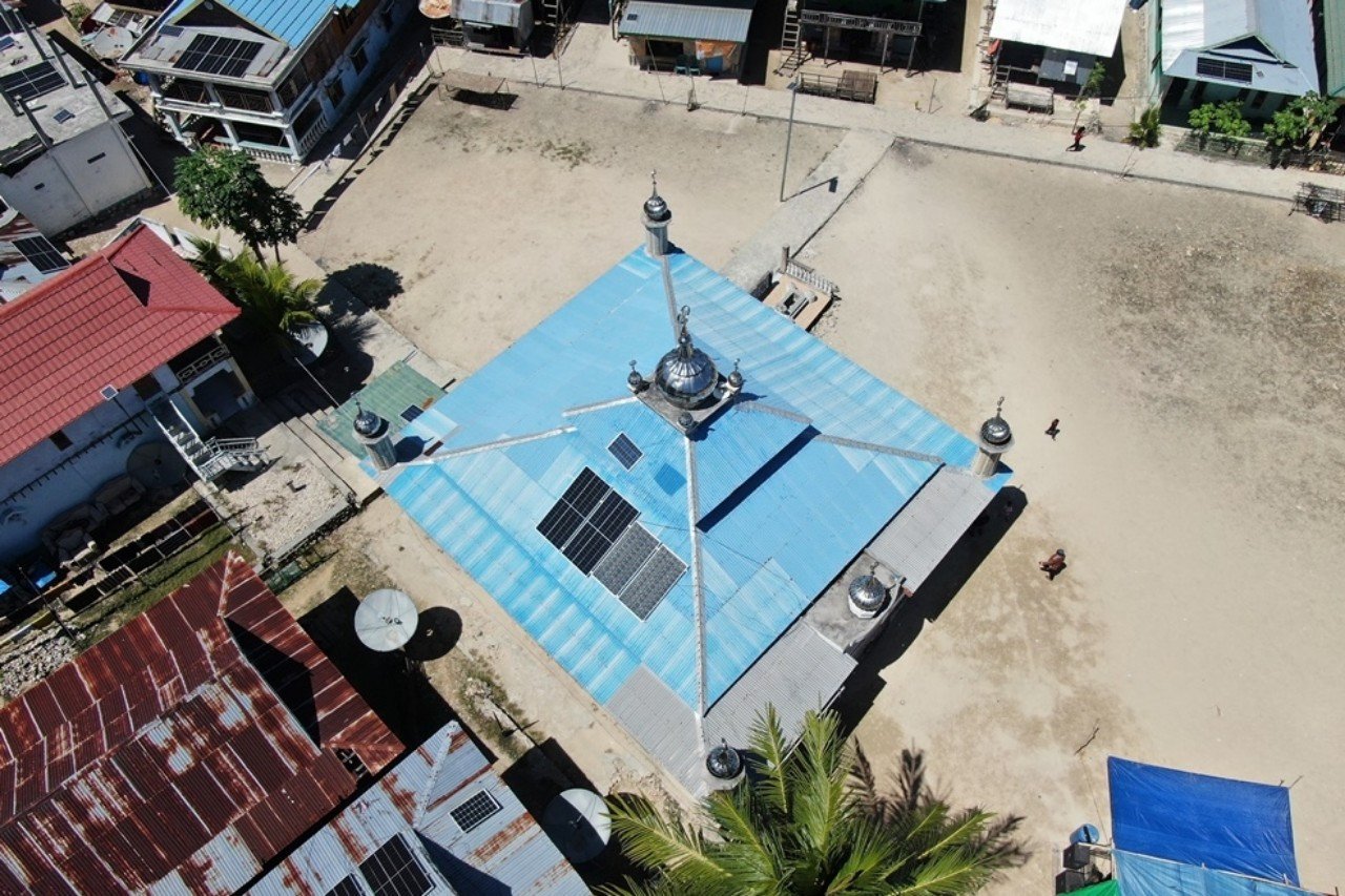 Komunitas Lintas Agama Bangun PLTS Atap di Desa-Desa Manggarai Barat