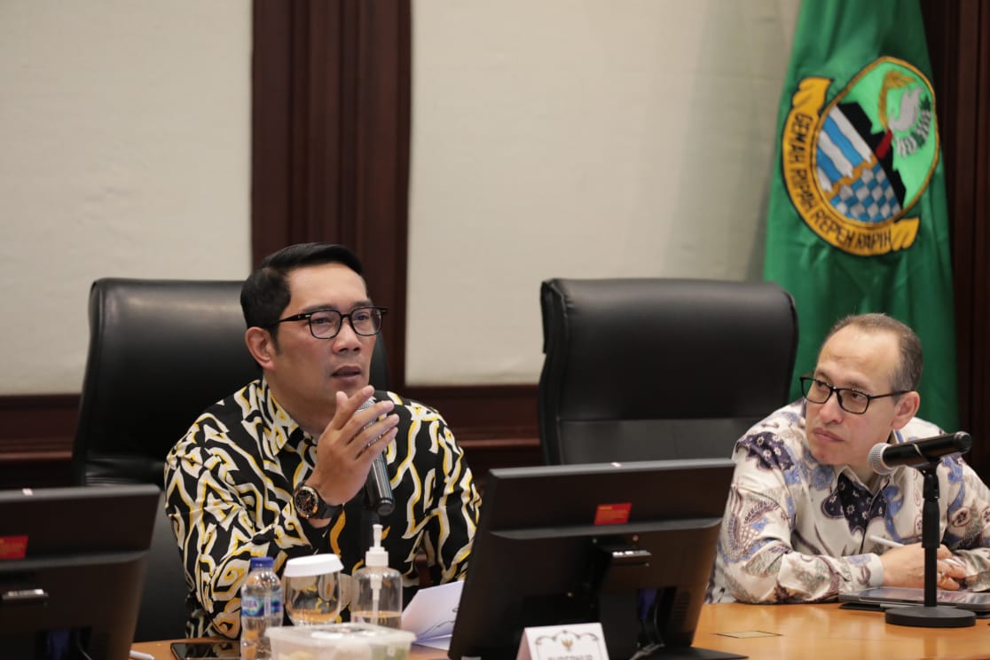Terima Calon Duta Besar dan Konsul Jenderal, Pesan Ridwan Kamil: Promosikan Potensi Unggulan Jawa Barat Terima Calon Duta Besar dan Konsul Jenderal, Pesan Ridwan Kamil: Promosikan Potensi Unggulan Jawa Barat