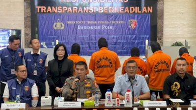 Polisi Bongkar Produksi Oli Palsu, Lima Tersangka Ditangkap