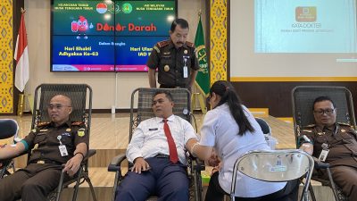 Sambut HBA dan HUT IAD, Kejati NTT Gelar Donor Darah