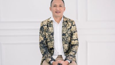 Bildad Thonak, Pengacara Muda Berprestasi yang Siap Membawa Perubahan di Kota Kupang