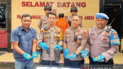 Bawa Senjata Api dan Amunisi, Pria 77 Tahun Asal Lembata Ditangkap Aparat di Pelabuhan Ambon