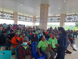 Kolaborasi IKAHI NTT – Daniel Tjen Selamatkan 216 Penderita Katarak dan Hernia di RSUP Ben Mboi Kupang