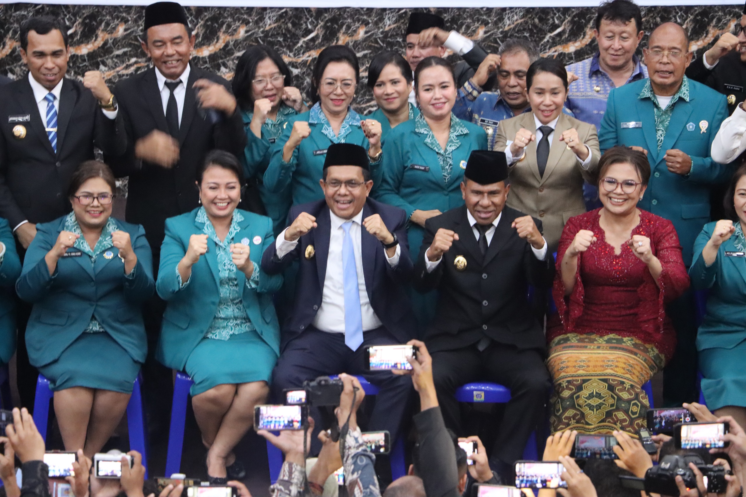 NTT Menyambut Pemimpin Baru (2) Pemimpin Daerah Harus Wujudkan Harapan Masyarakat