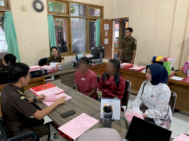 Polsek Alak Limpahkan Tersangka Persetubuhan Anak di Bawah Umur ke Kejari Kota Kupang