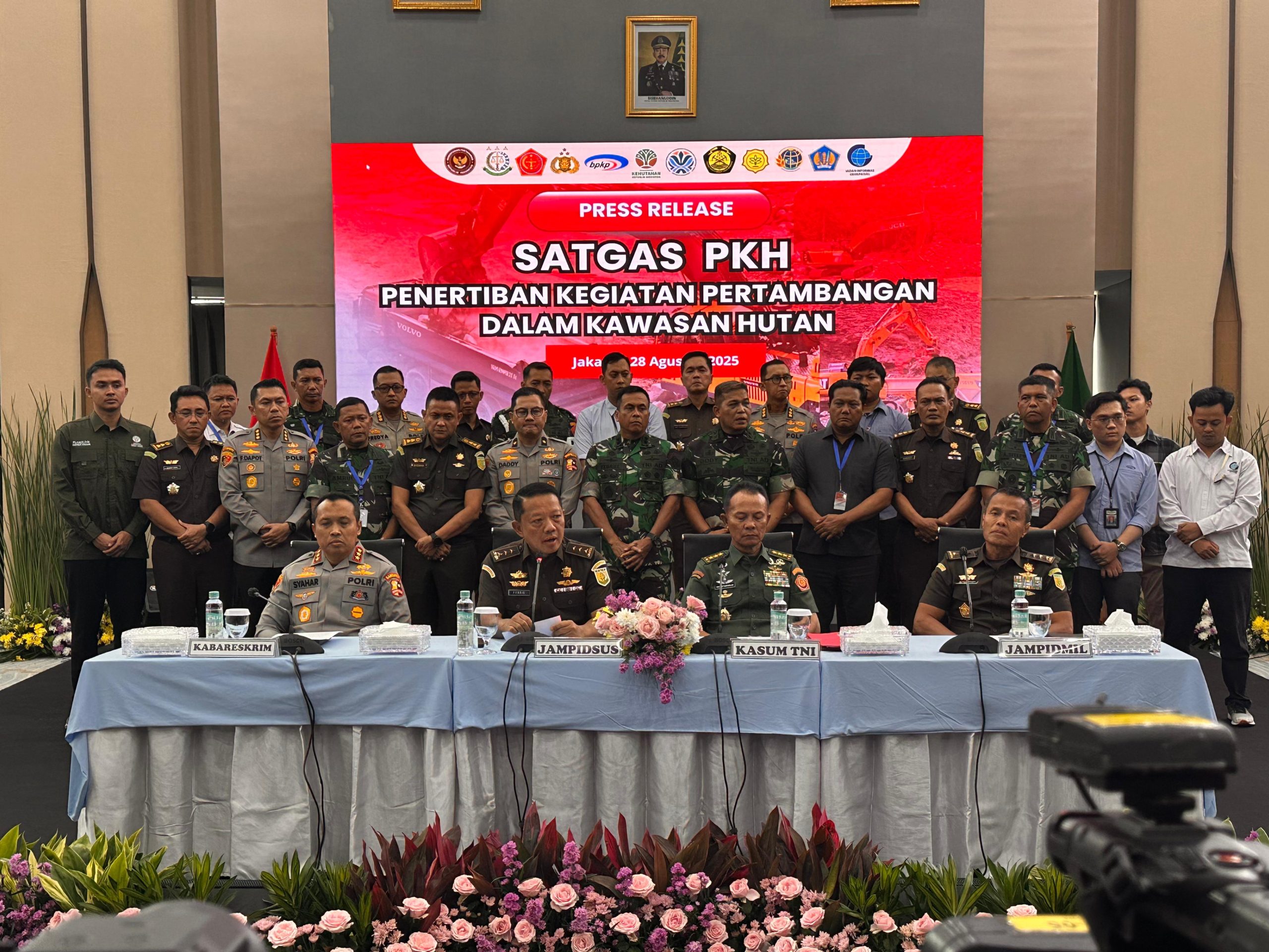 Satgas PKH Rebut Kembali 3,3 Juta Hektare Lahan Sawit Ilegal, Bidik Tambang Dalam Kawasan Hutan