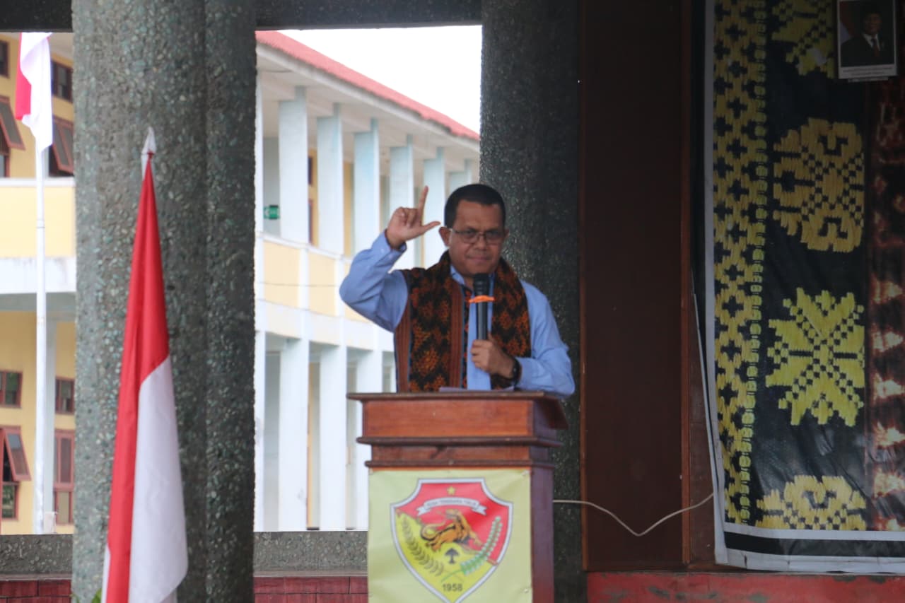 Ende Kehilangan Predikat Kota Pelajar, Gubernur Ingatkan Bahaya Turunnya Kualitas Pendidikan NTT