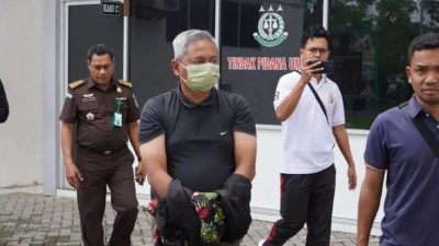 Tim Tabur Kejari Manggarai Bekuk DPO Korupsi RSUD Ben Mboi Ruteng di Batam