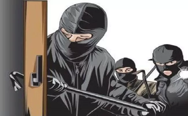 Polres Lembata Bongkar 10 Kasus Pencurian di 8 Lokasi, Ada 26 Barang Bukti, Pelaku Mayoritas Remaja