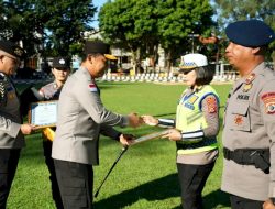 Aksi Heroik Anggota Diapresiasi, Kapolda NTT Dorong Pelayanan Maksimal ke Masyarakat