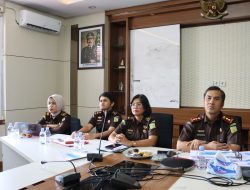 Kejari Rokan Hulu Sukses Ajukan Penghentian Penuntutan Dua Perkara Lewat Restorative Justice, Disetujui Jampidum Kejagung