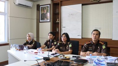 Kejari Rokan Hulu Sukses Ajukan Penghentian Penuntutan Dua Perkara Lewat Restorative Justice, Disetujui Jampidum Kejagung